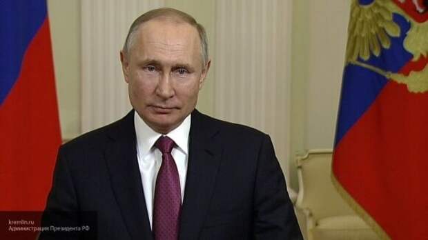 Кремль анонсировал выступление Путина по поводу новых мер поддержки граждан и экономики Кремль анонсировал выступление Путина по поводу новых мер поддержки граждан и экономики