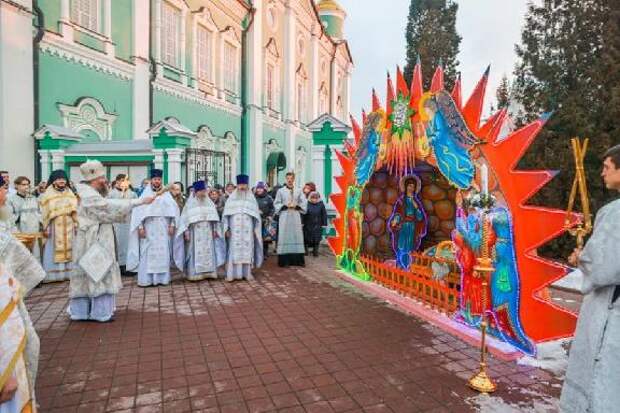 Православные тамбовчане празднуют Рождественский сочельник