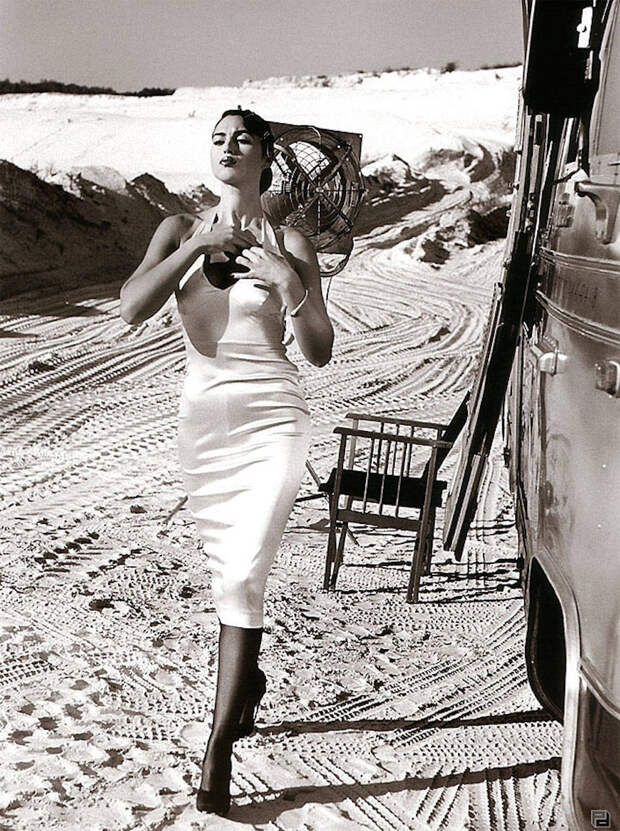 beautifulneverseenmonicabellucci-6-900x1207