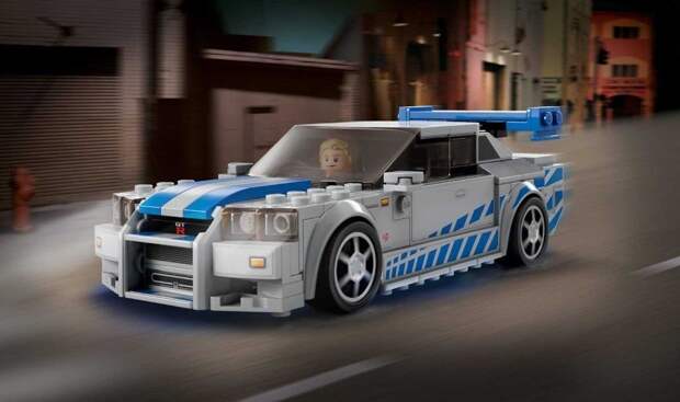 LEGO представила Nissan Skyline GT-R R34 из «Форсажа 2»