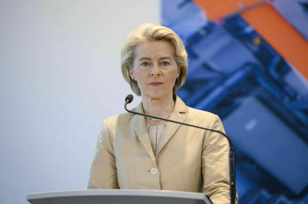 Глава Еврокомиссии осудила нападение на премьера Словакии
