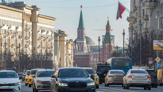 Захарова: Москва осуждает продолжающуюся неонацистскую вакханалию в Прибалтике