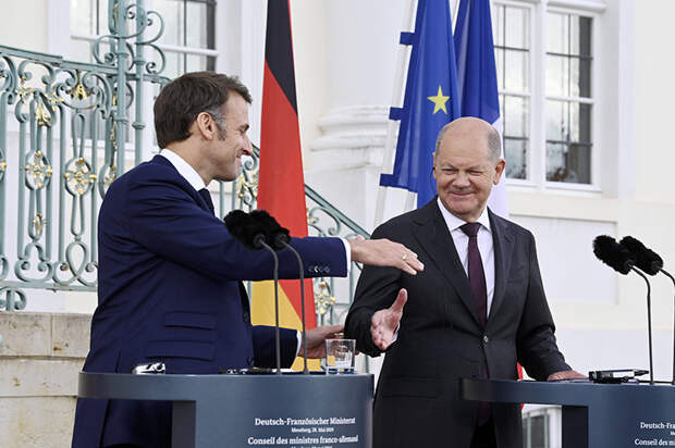 Пока Шольц и Макрон обмениваются смсками, власть в Европе забирают правые популисты
