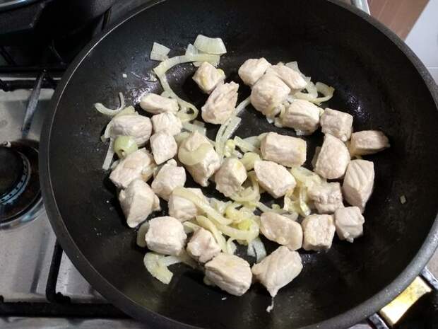 Слегка обжаренное мясо