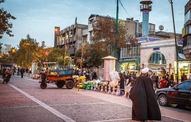 Тегеран: опасность даже не в людях.