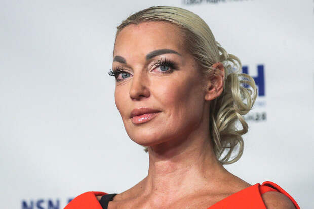 Балерина Волочкова раскрыла, что в Пасху ходит в храм