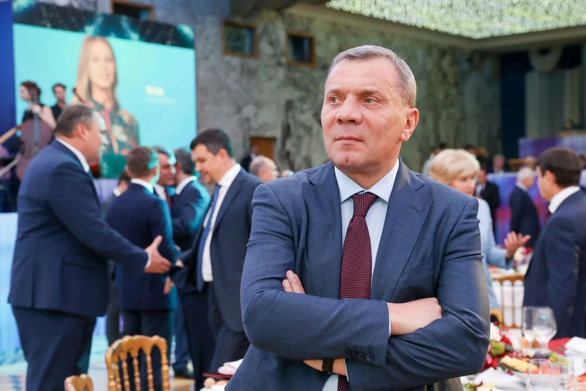 Борисов и Сечин отменят либеральную реформу Чубайса