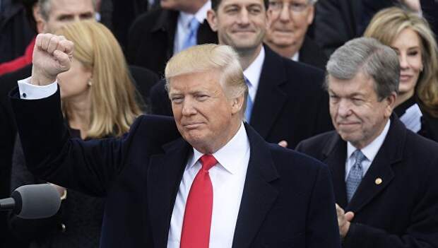 Президент США Дональд Трамп на церемонии инаугурации в Вашингтоне. 20 января 2017
