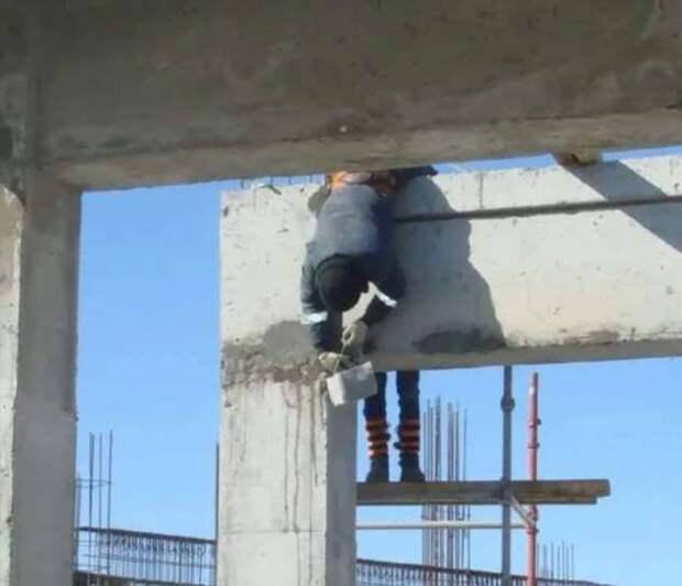 Строительные приколы ошибки и маразмы. Подборка chert-poberi-build-chert-poberi-build-50291212082020-4 картинка chert-poberi-build-50291212082020-4