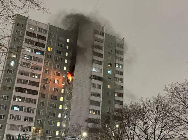 Ребята баловались с зажигалкой