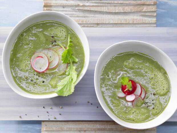Суп с редисом. \ Фото: eatsmarter.de.