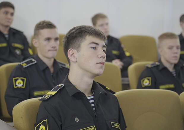 В Нахимовском военно-морском училище стартовал школьный этап всероссийской олимпиады школьников