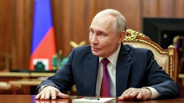 Путин заявил, что единство народов России лежит в основе её побед