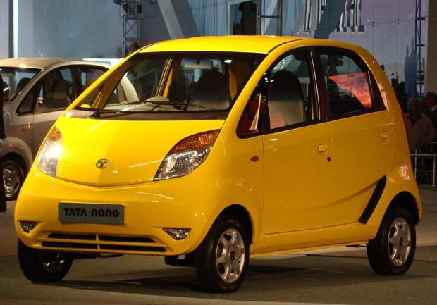 Tata Nano, цена около 300.000 рублей. Проект, получивший официальное звание самого дешевого автомобиля мира, так и не вышел за пределы индийского рынка, а в 2018 году и выпуск вовсе прекращен