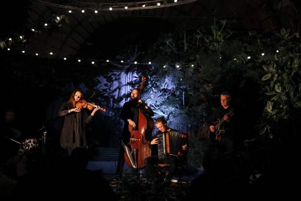 Вечер джаза JazzLike в оранжерее Таврического сада