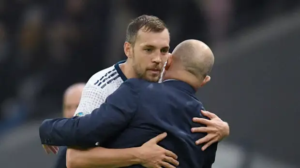 Газзаев поддержал решение Черчесова не вызывать Дзюбу в сборную России