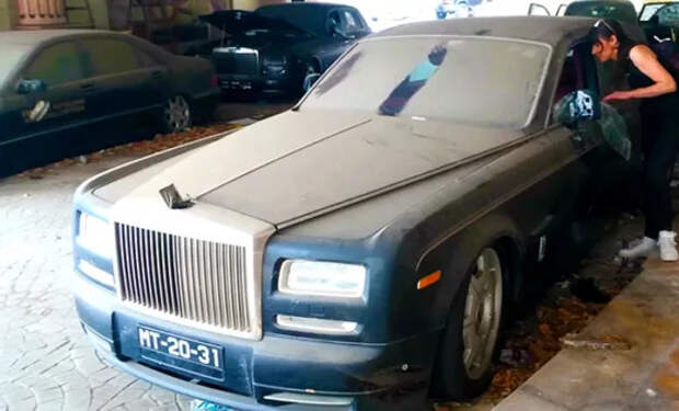 В заброшенном отеле в Макао нашли десятки элитных авто: Rolls-Royce можно забрать бесплатно В заброшенном отеле в Макао нашли десятки элитных авто: Rolls-Royce можно забрать бесплатно