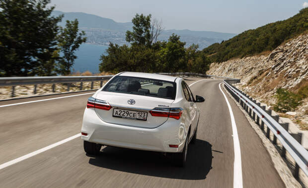Какой стала Toyota Corolla через 50 лет после рождения. Фото 9