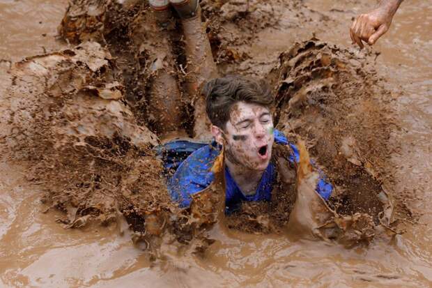 Ежегодная гонка по грязи Run Mud в Тель-Авиве