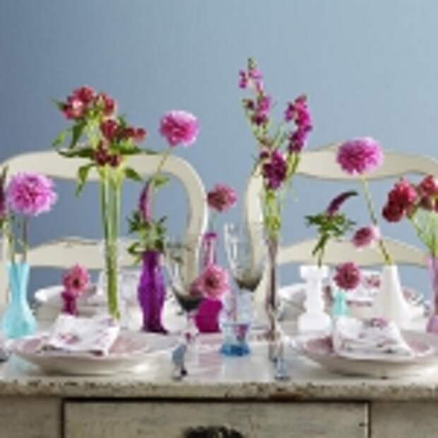 delightful-dahlias-in-table-setting2-6.jpg