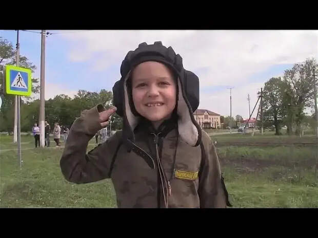 «Плачет и вспоминает солдат»: Чем живет сейчас белгородский мальчик Алёша