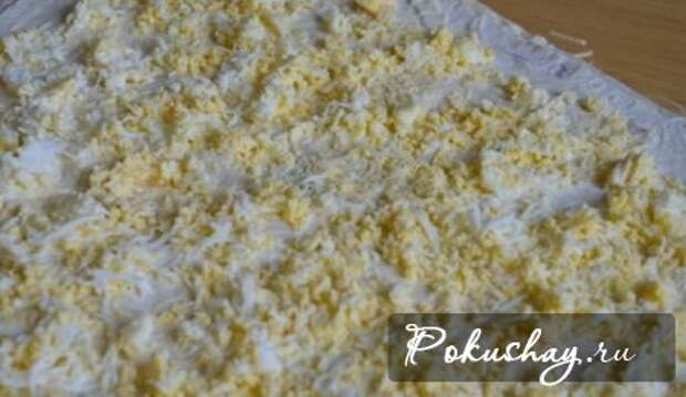 Посыпать яйцами Посыпать яйцами