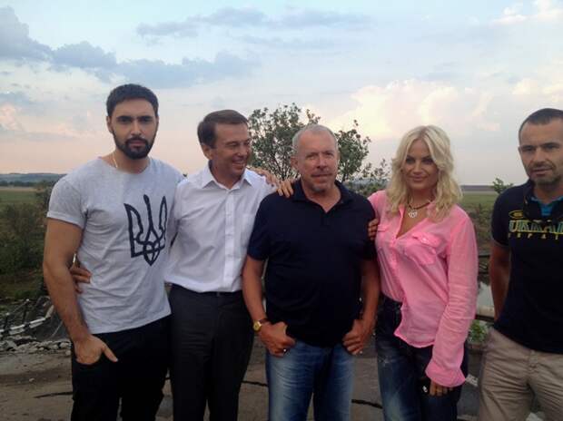 Андрей Макаревич с украинскими артистами в Славянске
