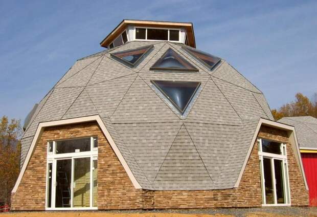 http://geodesic.com.ua/images/stories/DomeHome/12.jpg