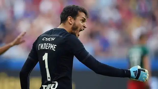 Бузникин об ошибках Гилерме: не знаю, что происходит у него в голове