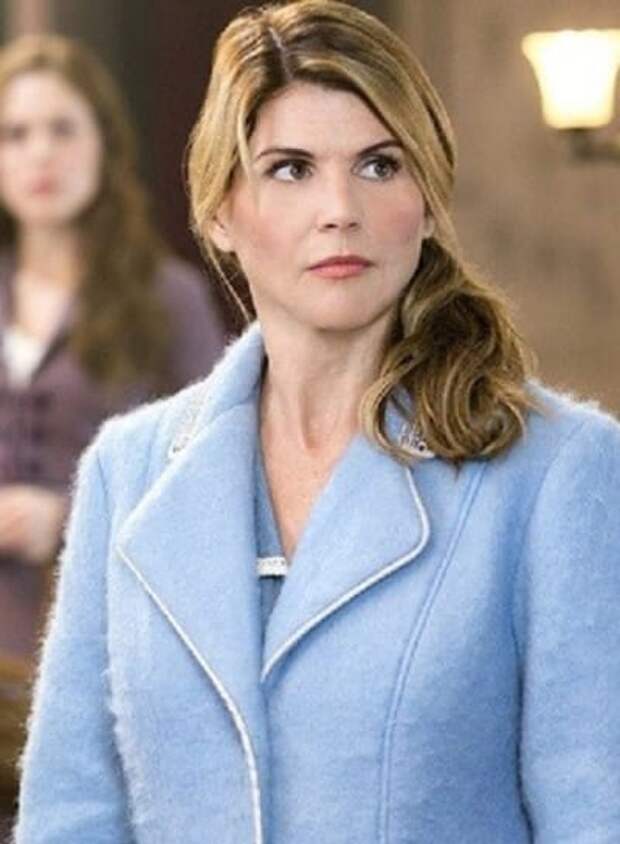 Lori Laughlin When Calls the Heart