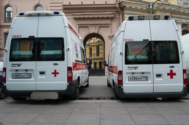 В больнице Петербурга нашли замерзшее тело неизвестной пенсионерки