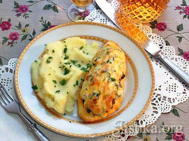 курица с грибами в духовке рецепт с фото