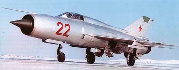 Советский легкий сверхзвуковой истребитель МиГ – 21