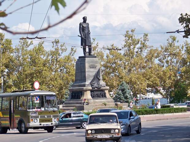 Памятник Нахимову Севастополь, красивые места, крым, пейзажи, путешествия, россия