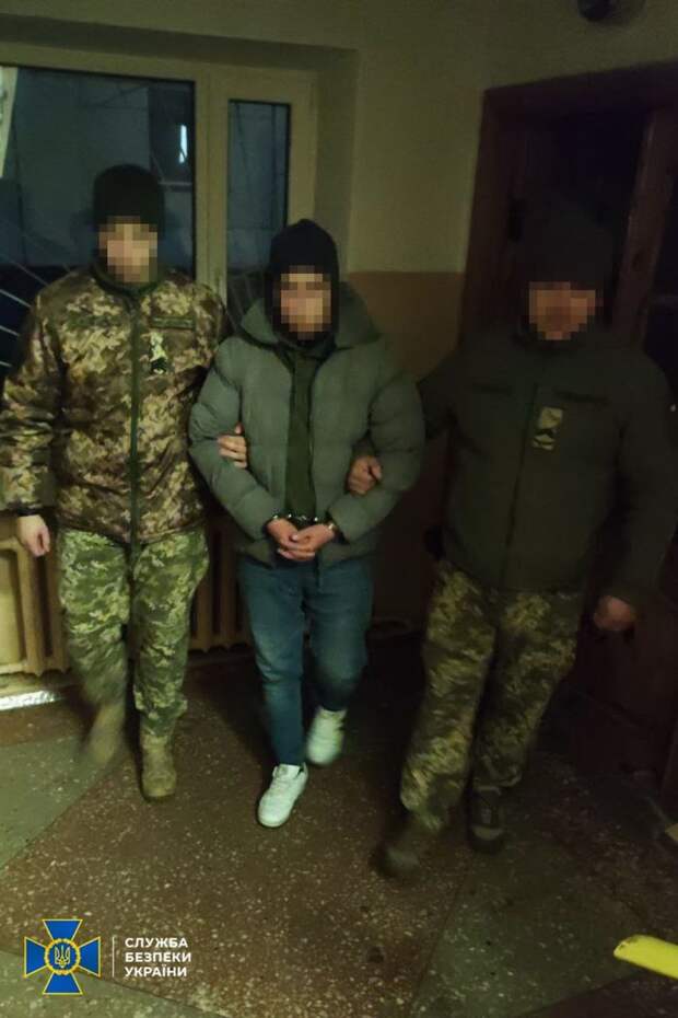 На Украине продолжают отчитываться о задержании российских агентов. Так, сегодня пресс-служба СБУ сообщила об...