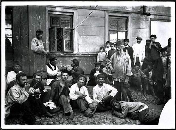45 жанровых фотографий дореволюционной России