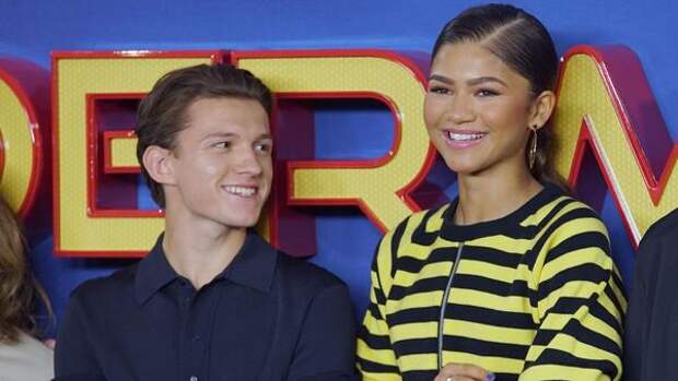 Тайная свадьба: Зендая стала законной супругой своего любимого мужчины