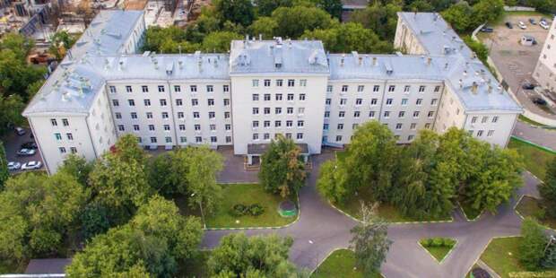 В Москве провели уникальную операцию по удалению опухоли позвоночника. Фото: mos.ru