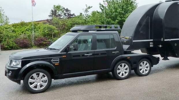 Автодом для крутых мужиков: шестиколесный Land Rover Discovery с трейлером и маленьким вездеходом land rover, авто