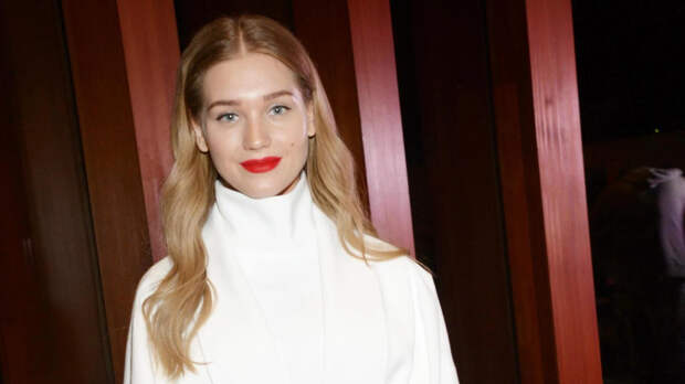 Кристина Асмус показала фото бойфренда, личность которого держит в тайне