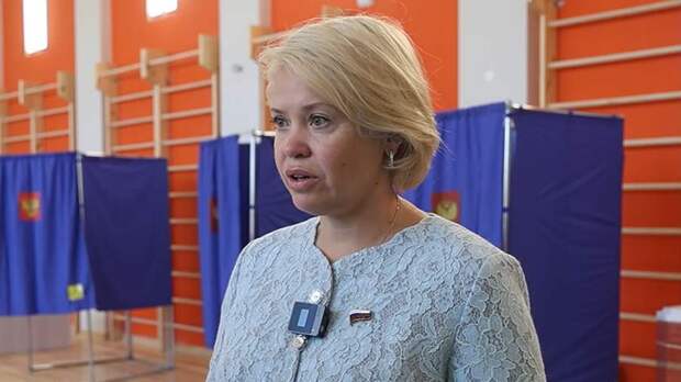 Депутат Харченко проголосовала на выборах губернатора Курской области