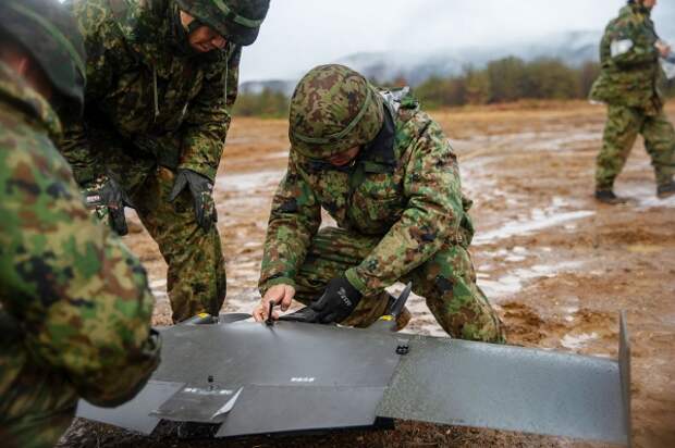 Российские войска отразили ночные удары украинских дронов: атакованы пять регионов