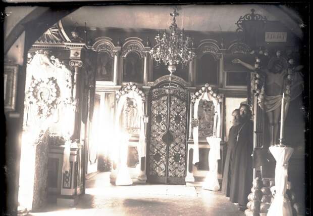 Сельский храм. Ханты-Мансийский автономный округ, Нижневартовский район, село Ларьяк, 1913 год.
