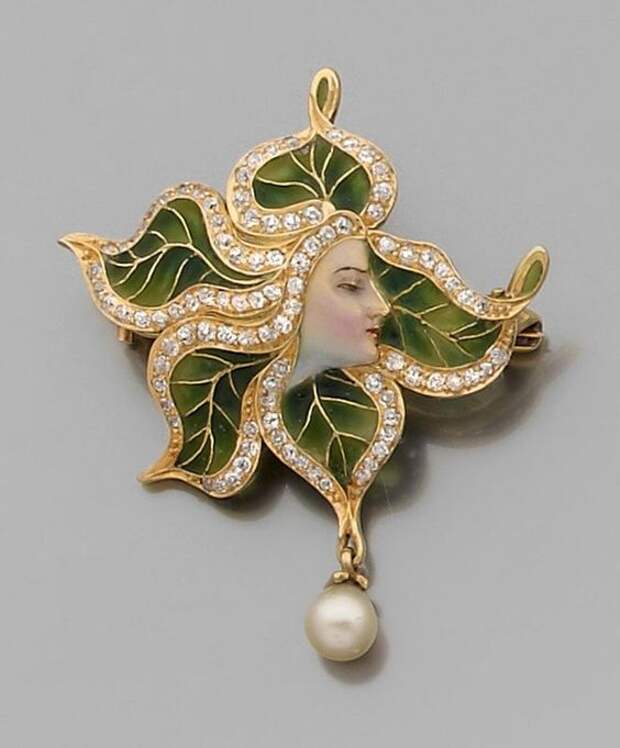 An Art Nouveau diamond, enamel and 18K gold brooch / pendant .: