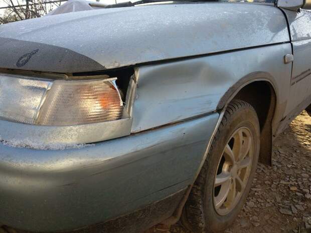 Есть мелкие царапины на бампере авто? Рассказываю, как устранить, за копейки своими руками