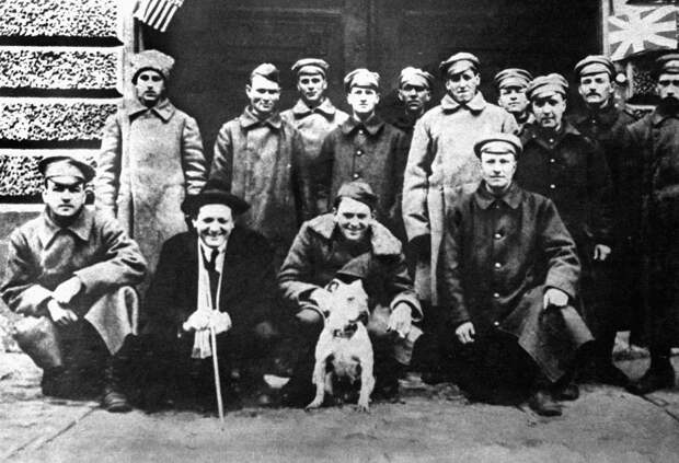 Английские солдаты, взятые в плен в Архангельске и отпущенные на свободу в Москве