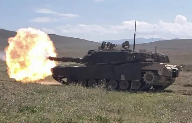 Опубликованы кадры поражения «Краснополем» американского танка Abrams ВСУ