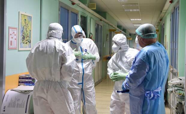 В Италии за сутки от коронавируса умерло почти 50 человек