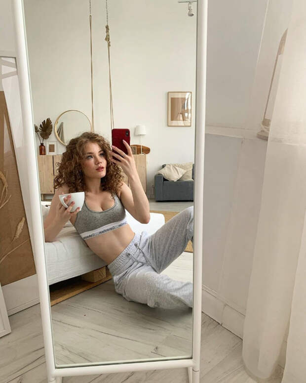 UfcrN8uxD2H2adSO4Q7Q2pZqVo260DM4Ef0iax37K-s4Z42Srp-SqYG3ZYxeELiYIUAdx86JsQDf1ufuEHIgracF (560x700, 255Kb)