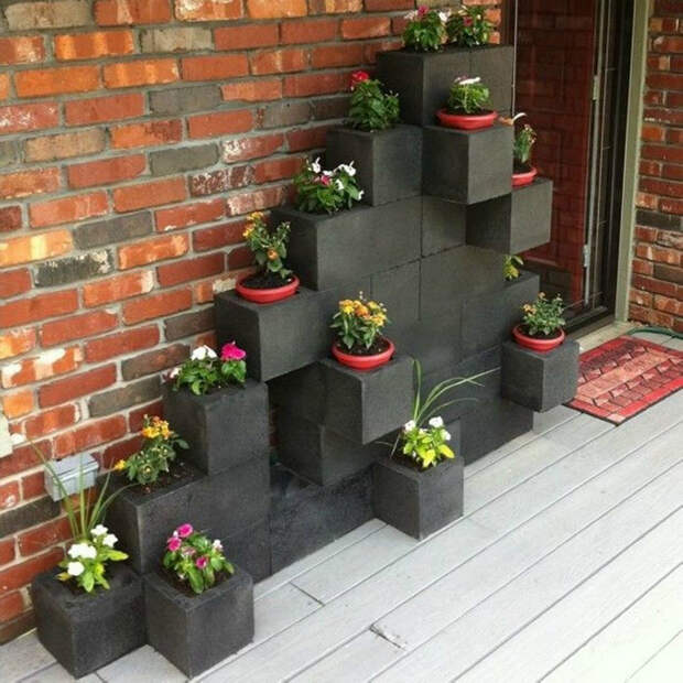 Пирамида из шлакоблоков. | Фото: Pinterest. Пирамида из шлакоблоков. | Фото: Pinterest.